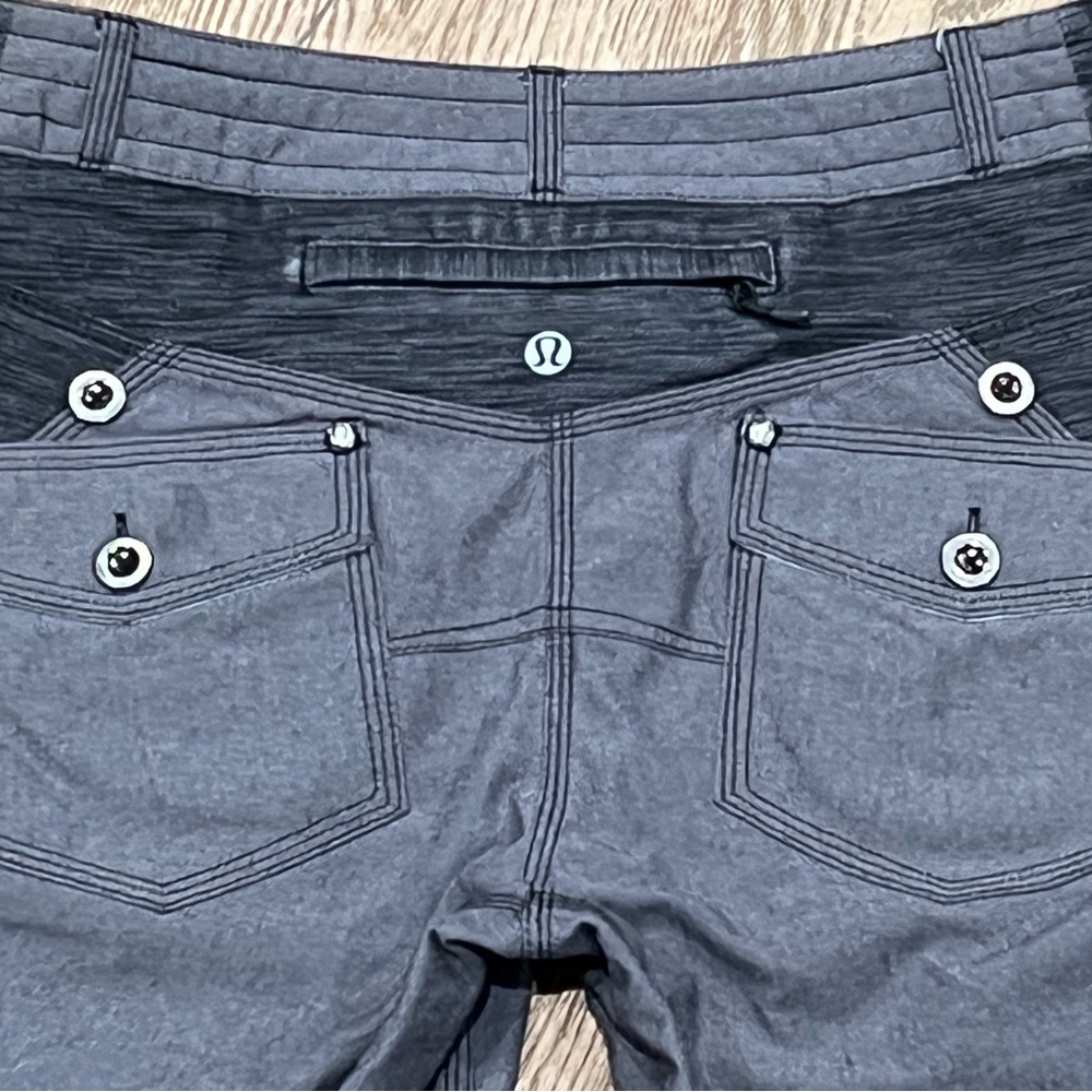 Lululemon Ride On Short Deep Indigo - Picture 12 of 14
